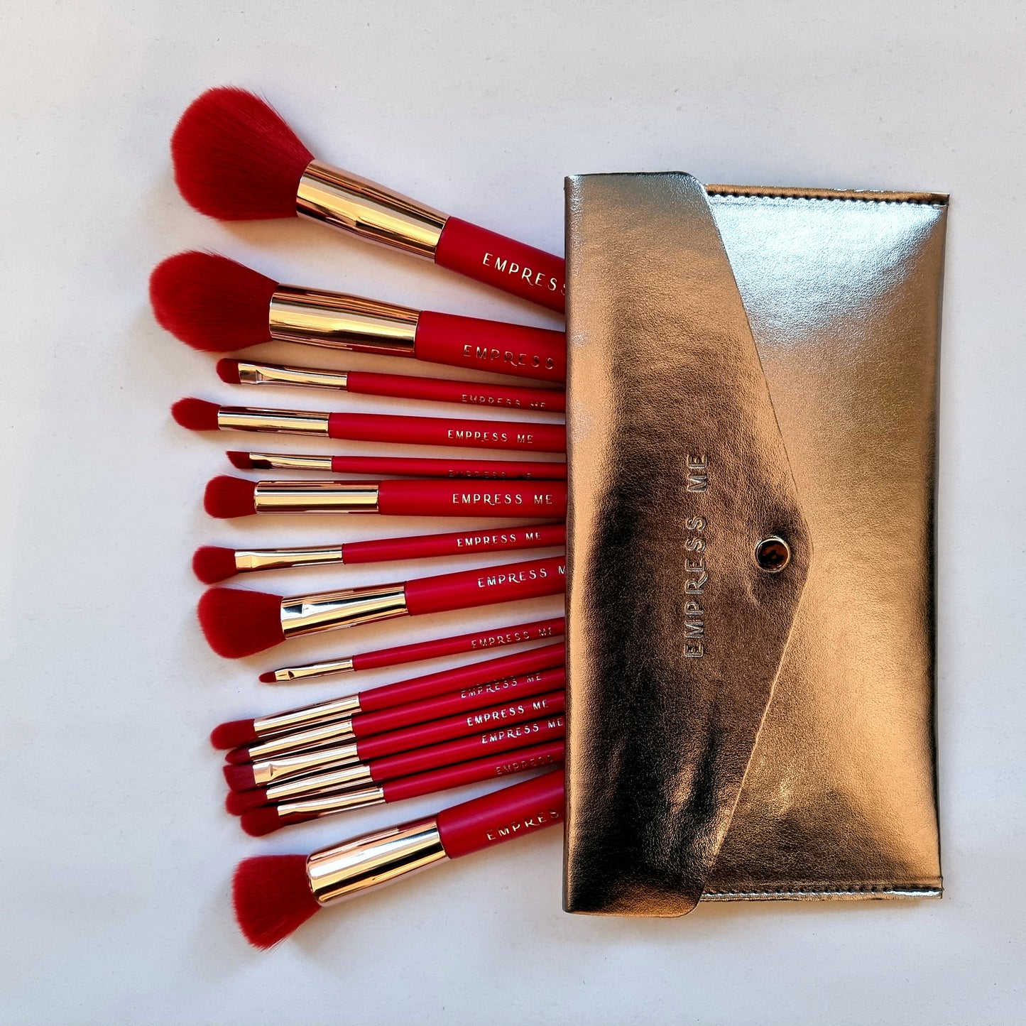 Scarlet Luxe Brush Set