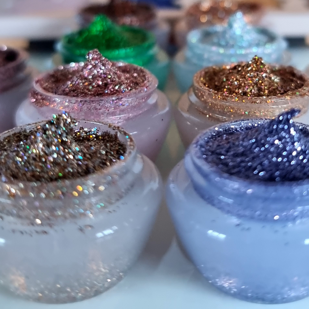 How to make Glitter Glaze Kit for glitter eyeshadow