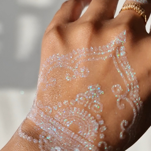 White glitter henna art kit with Buz glitter