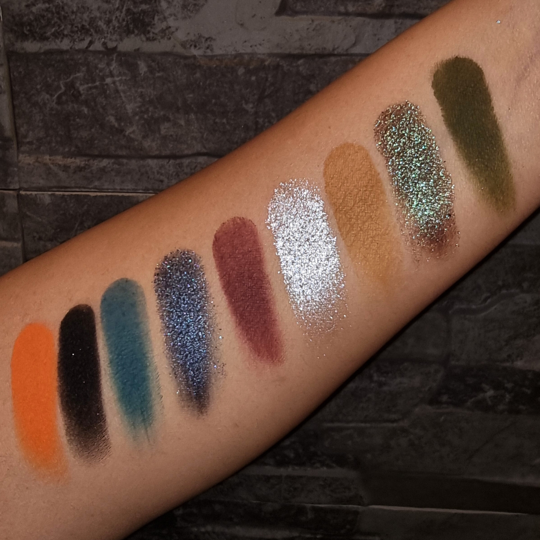 Cool Grunge eyeshadow palette. grunge makeup