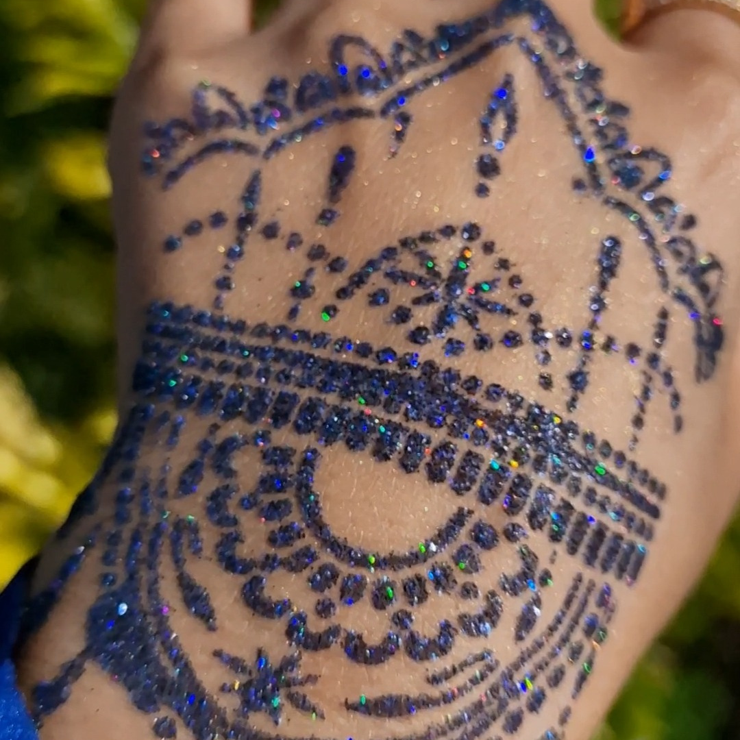 Mavil blue glitter henna art kit