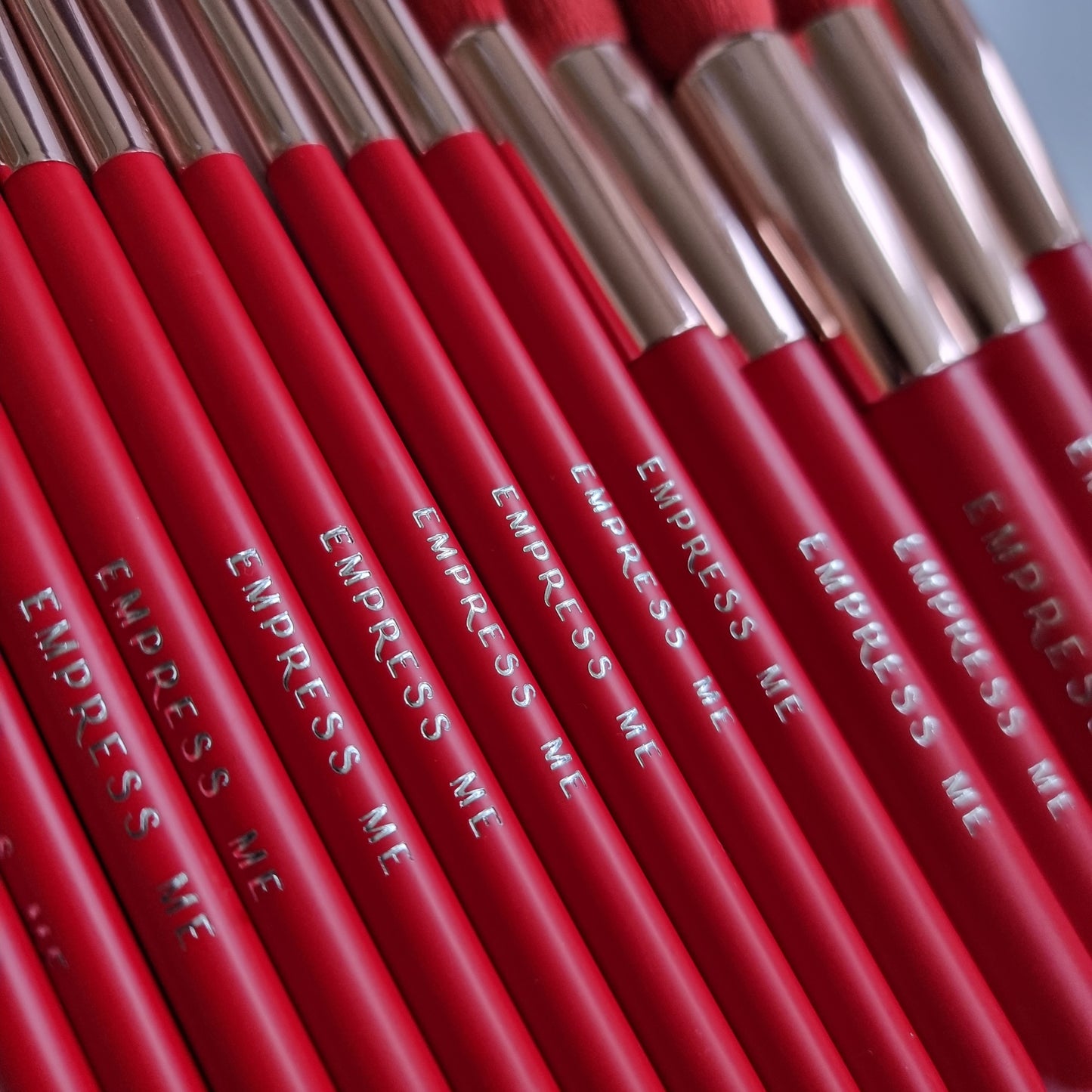 Scarlet Luxe Brush Set