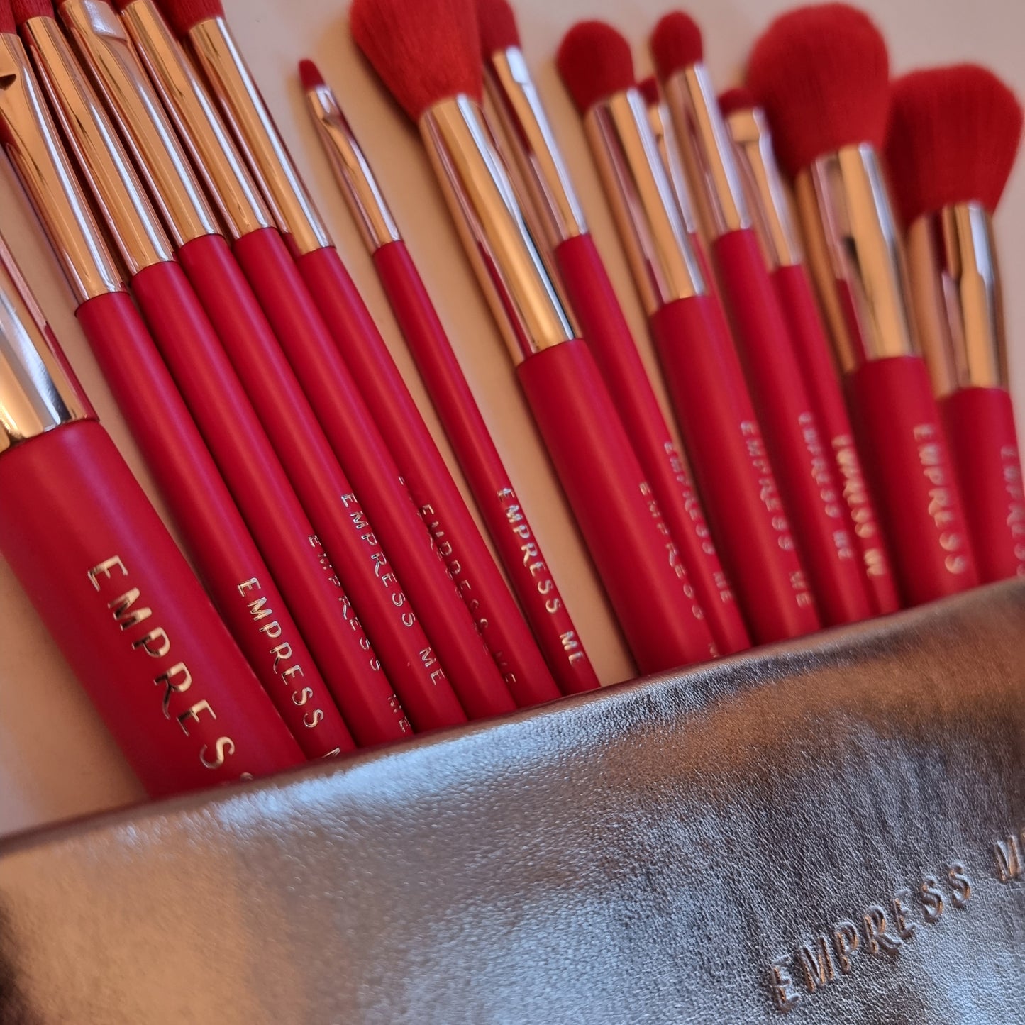 Scarlet Luxe Brush Set