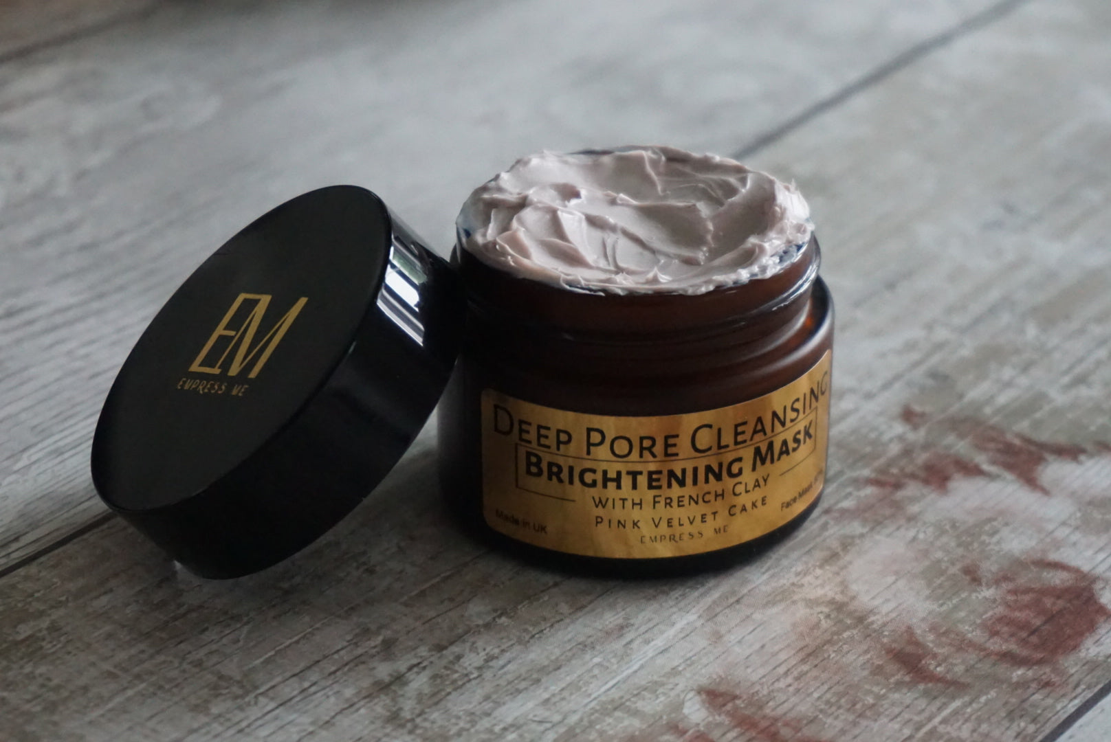 French pink clay face mask. Deep pore cleansing face mask. Brightening face mask